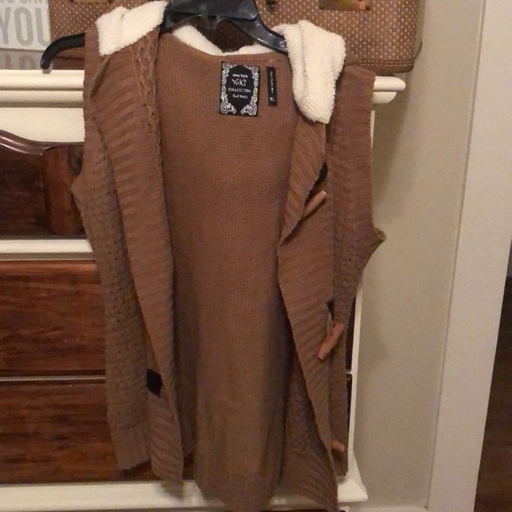 Mustard/gold vest with cream hood